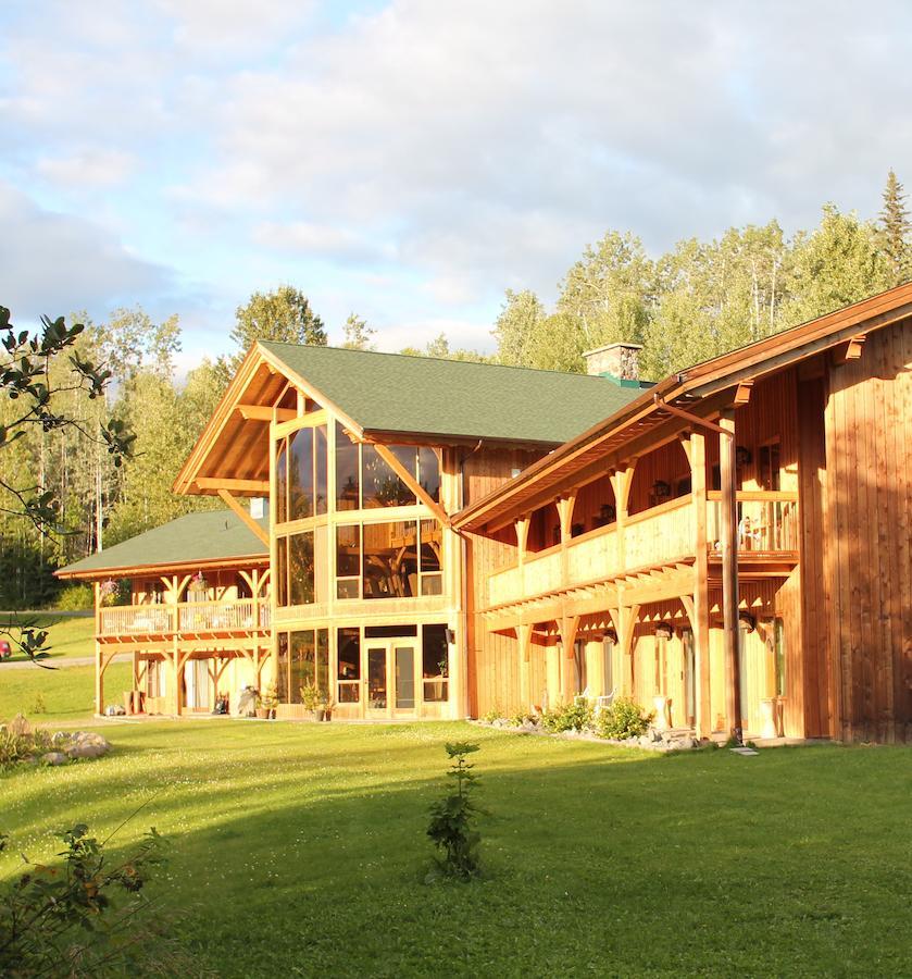 Bear Claw Lodge Kispiox Exteriör bild