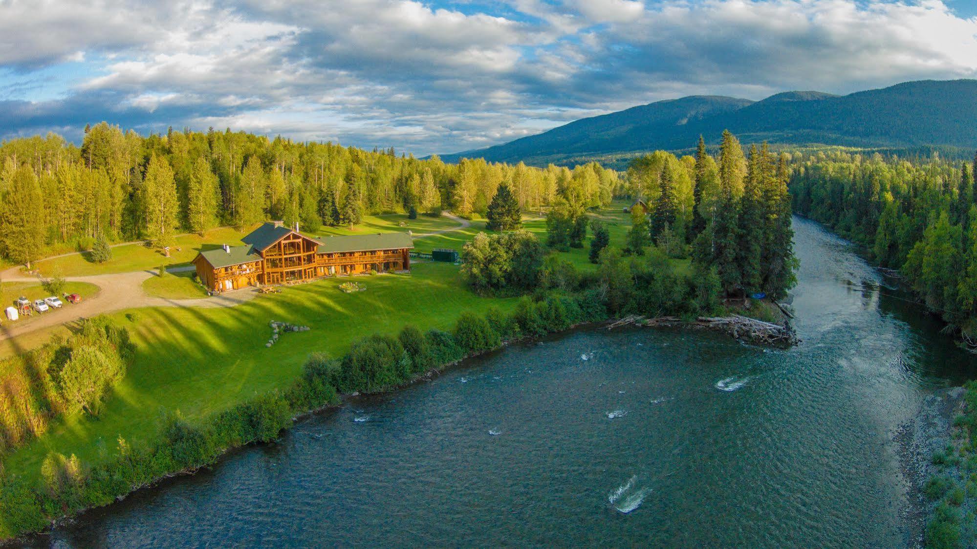 Bear Claw Lodge Kispiox Exteriör bild